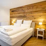Hotel Schiefer