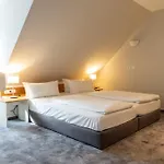 Hotel Schiefer