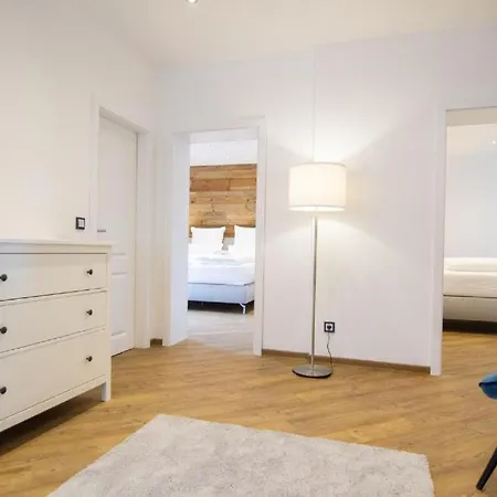 Hotel Schiefer